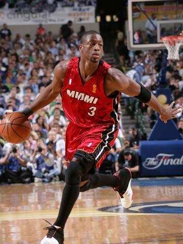 半场战报：博洛尼亚0-0布兰，里科吉安尼斯染红（上半场战况：博洛尼亚0-0布兰，里科吉安尼斯被红牌罚下）