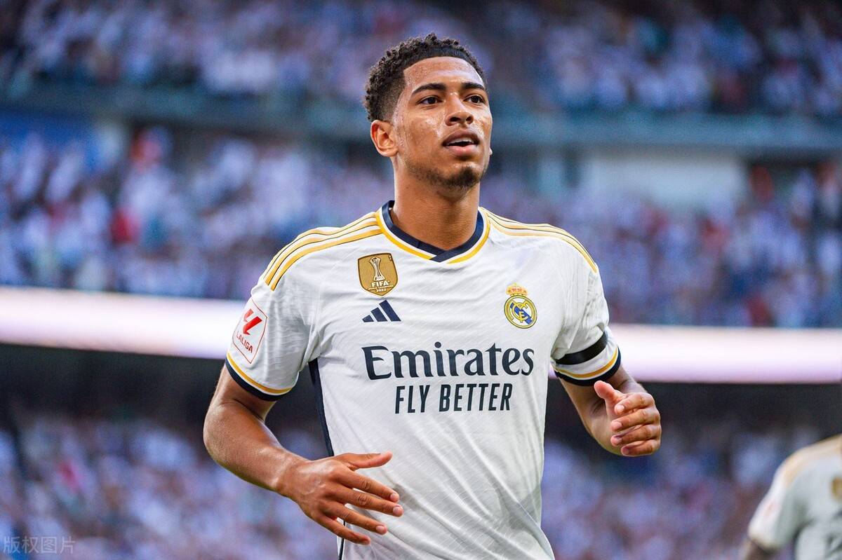 U21联赛综述：西海岸16-1狂胜昆明，争冠组英博、浙江4连胜（U21联赛盘点：西海岸16-1横扫昆明，争冠组英博与浙江豪取四连胜）