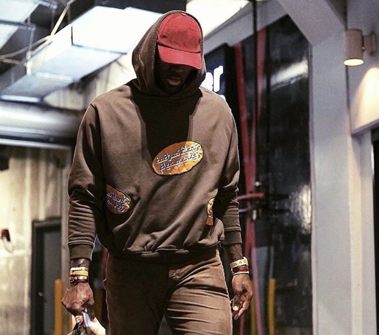 喜讯！32岁的津门虎队长在上港迎来转会加盟亚冠首秀，值得期待（32岁津门虎队长转投上港，亚冠首秀在即，备受期待）