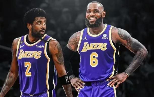 巴萨本赛季国家德比第四球衣谍照：锯齿条纹纪念05年国家德比（巴萨本季国家德比第四球衣曝光：锯齿纹致敬2005年国家德比）