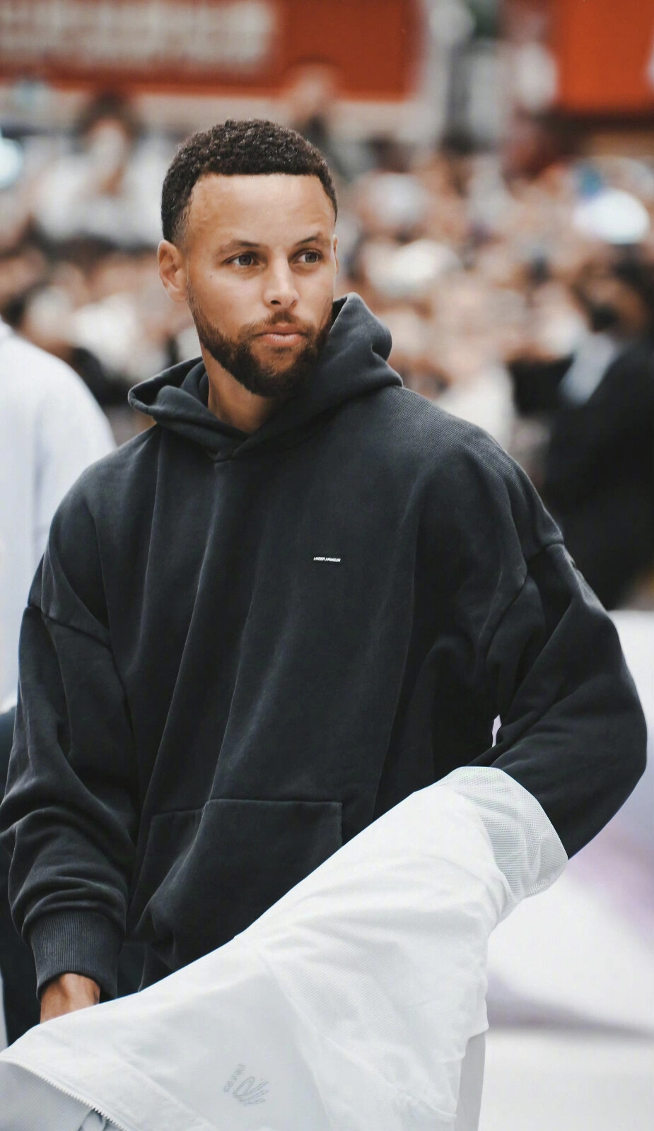 恩里克：杜埃完全准备好了；努诺-门德斯缺席了今天的训练课（恩里克：杜埃已完全就绪，努诺-门德斯缺席今日训练）