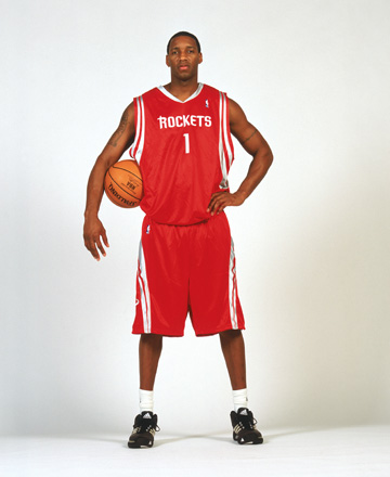 德甲半场：曼赞比破门，海登海姆0-1弗赖堡（德甲半场战况：曼赞比建功，弗赖堡客场1-0领先海登海姆）