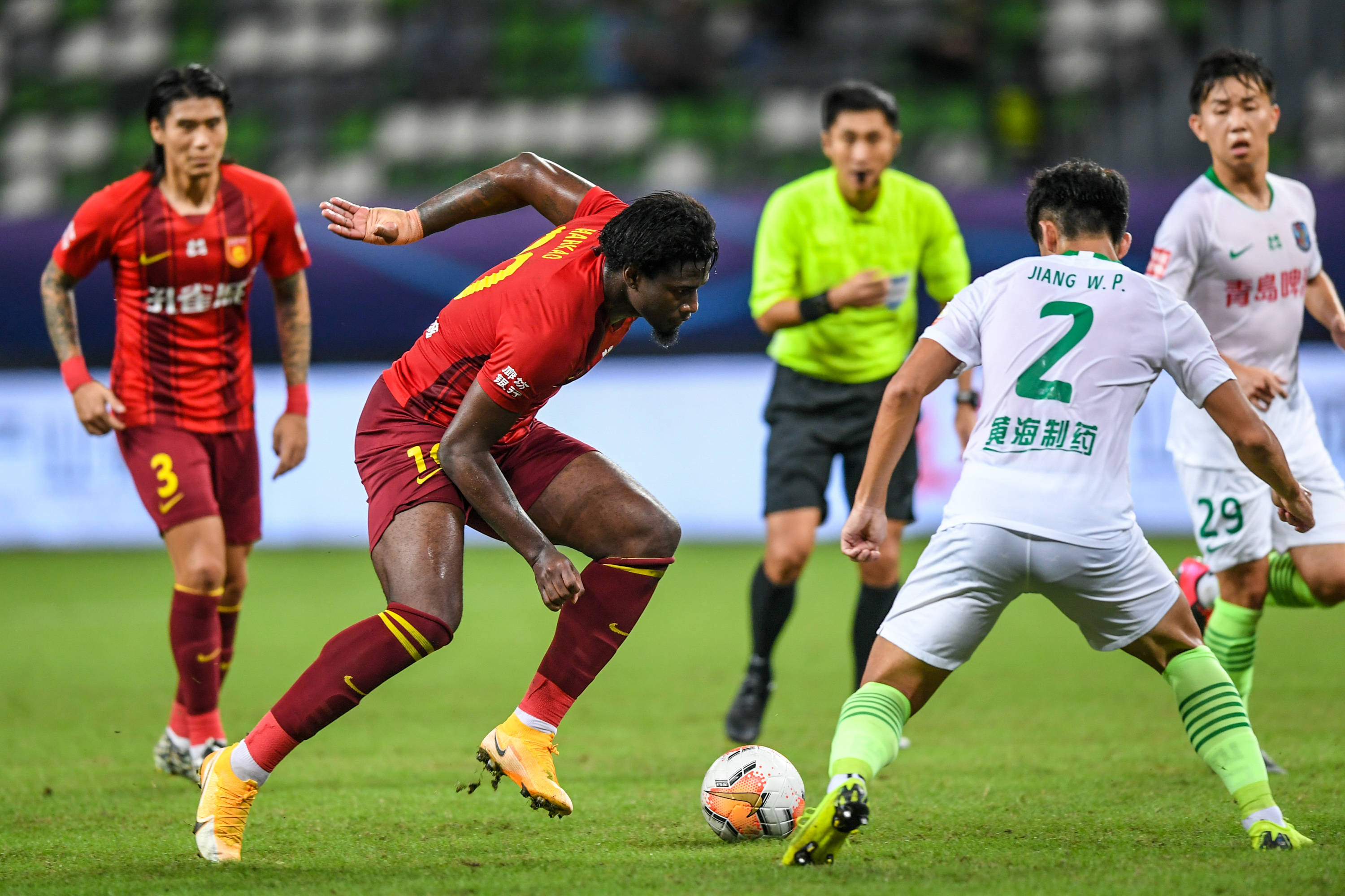 斯洛特：平局是应得的结果，安菲尔德没有失去威慑力（斯洛特：平局实至名归，安菲尔德依旧具威慑力）