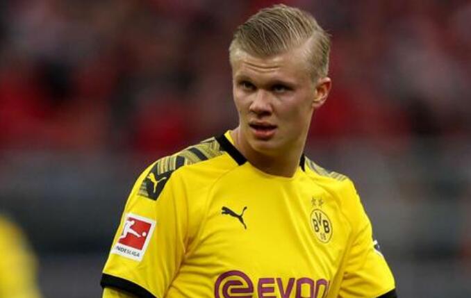 阿莱格里：我绝对没有冒犯裁判；莱奥具备成为中锋的特点（阿莱格里否认冒犯裁判：莱奥具备中锋潜质）