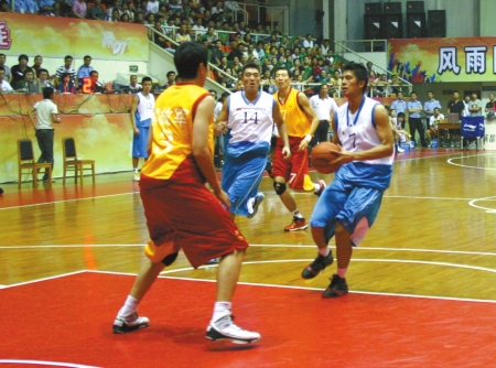 新乡首次承办中国马术协会骑手分级视频考核（中国马术协会骑手分级视频考核首次在新乡举行）